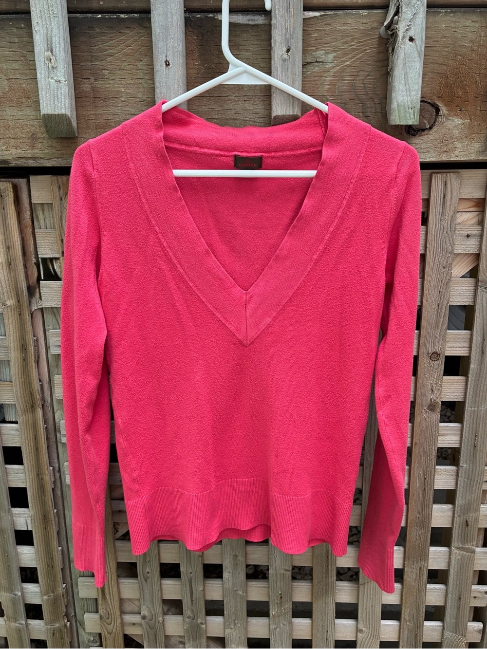 Danier V-Neck Sweater in Bright Pink
